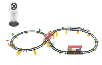 Железная дорога - Скорый поезд, 81 элемент, радиоуправление, свет, звук, 2807Y-2 - интернет-магазин игрушек Minsktoys.by